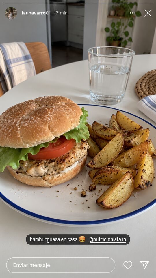Historia de Instagram: hamburguesa en casa 🍔