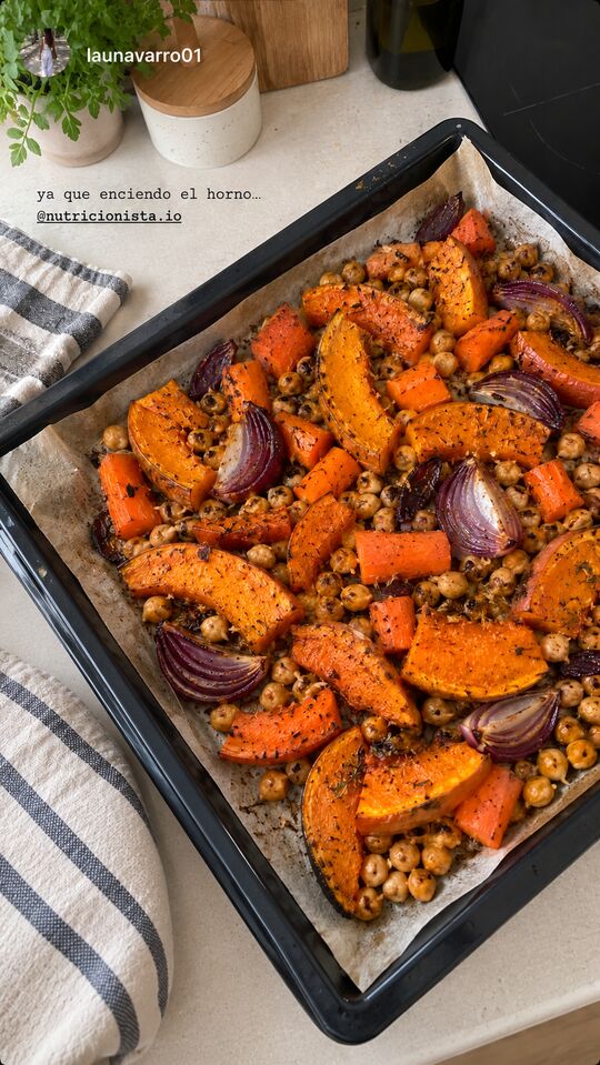 Historia de Instagram: ya que enciendo el horno…