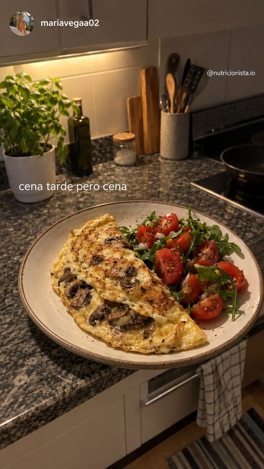 Historia de Instagram: cena tarde pero cena