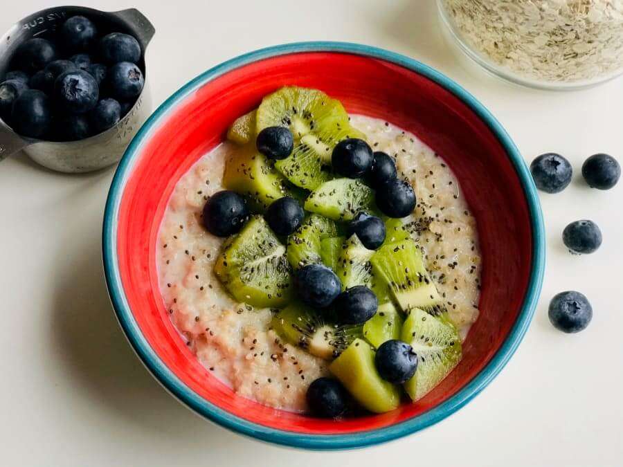 avena-con-kiwi-y-arandanos_version_1659499233