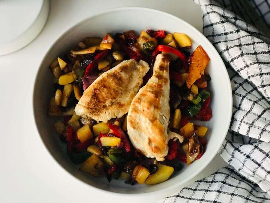 salteado-de-patatas-y-verduras-con-pollo_version_1653855157